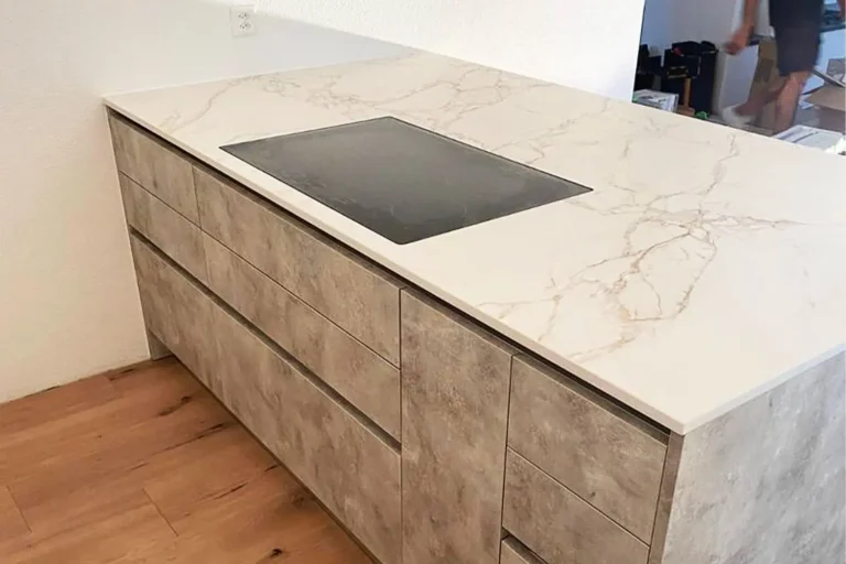 kuechenumbau-moderne-kueche-in-Butzberg-1