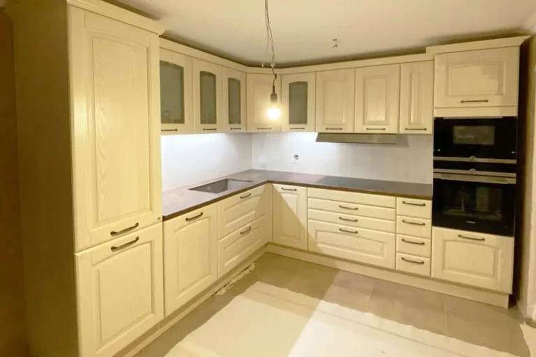 kuechenumbau-moderne-kueche-in-abtwil-st-gallen-1